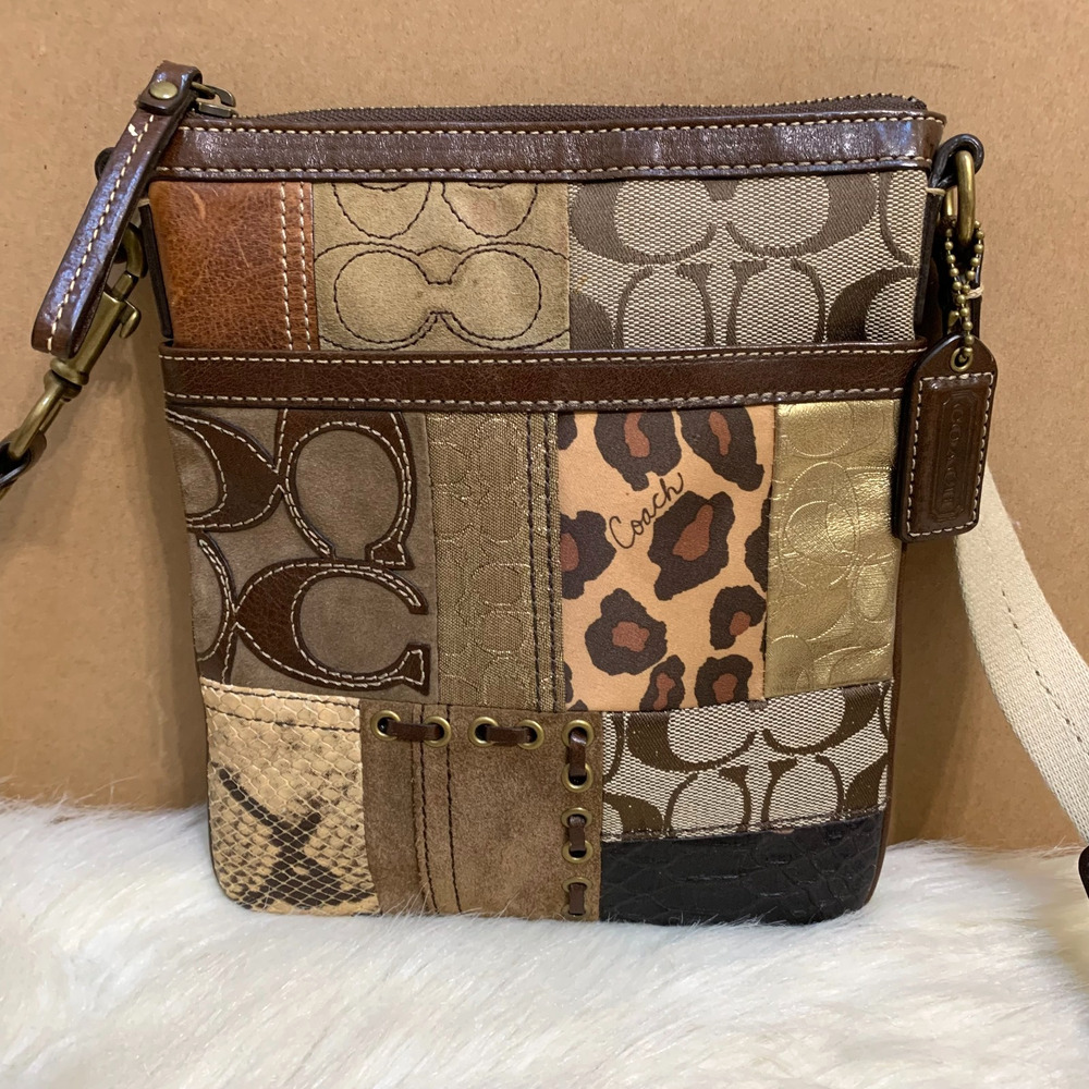 COACH Gallery Patchwork Multi-Texture Swing Pack Crossbody #40916 Brown Gold Tan - Picture 15 of 15
